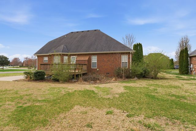 2733 Presley Dr, Murfreesboro, TN 37128