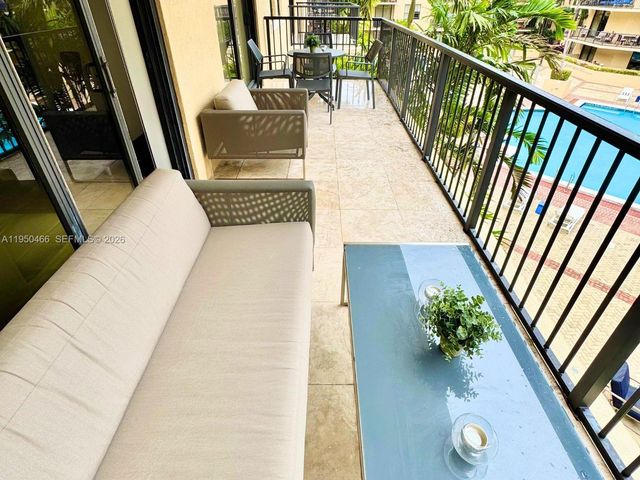 55 Merrick Way 707, Coral Gables, FL 33134