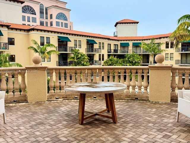 55 Merrick Way 707, Coral Gables, FL 33134