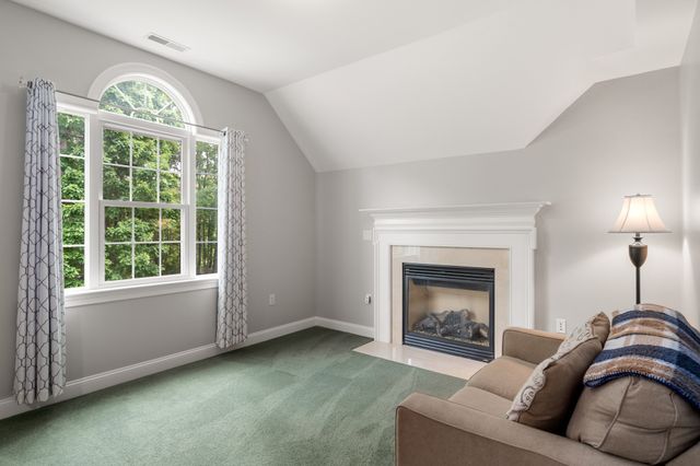 320 High Plain Road, Andover, MA 01810