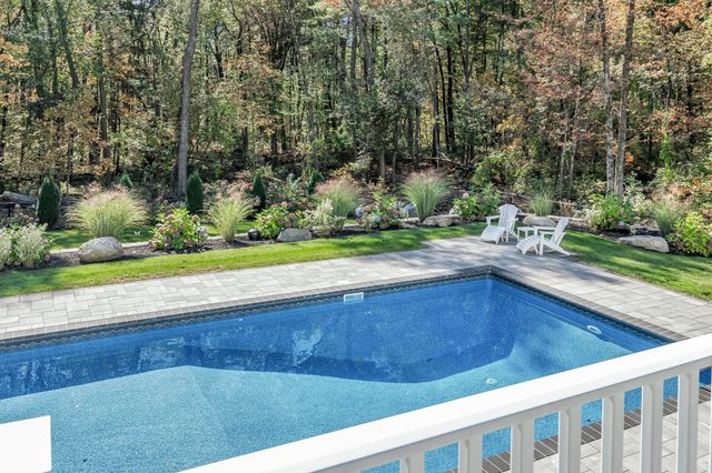 320 High Plain Road, Andover, MA 01810