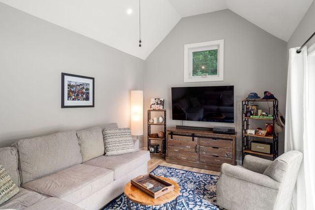 320 High Plain Road, Andover, MA 01810