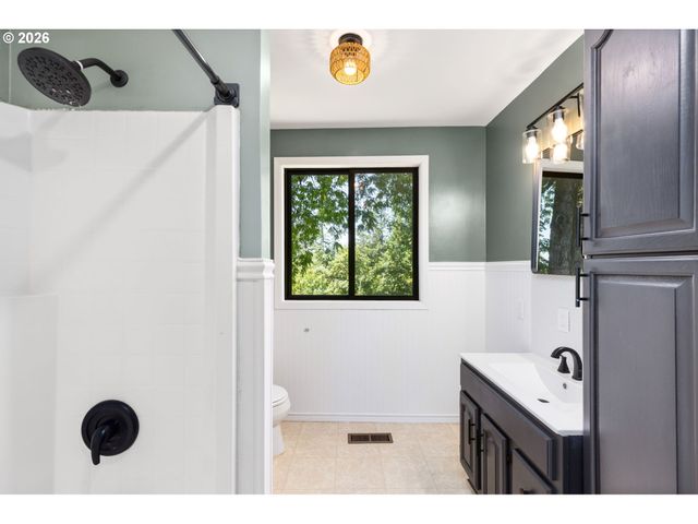 13020 Nw GERMANTOWN Rd, Portland, OR 97035