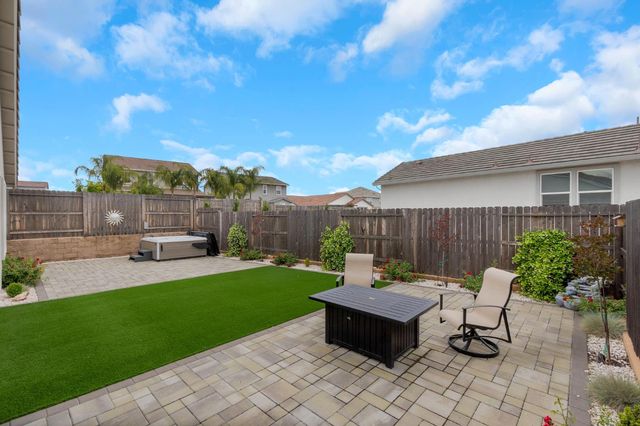 602 Brooklyn Ct, Lincoln, CA 95648