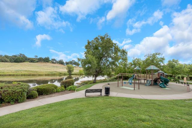602 Brooklyn Ct, Lincoln, CA 95648