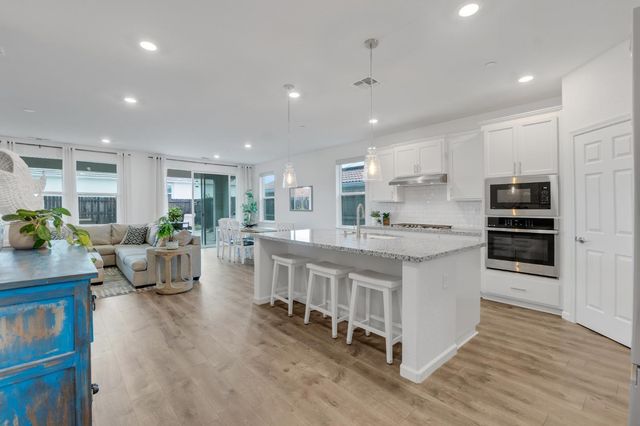 602 Brooklyn Ct, Lincoln, CA 95648