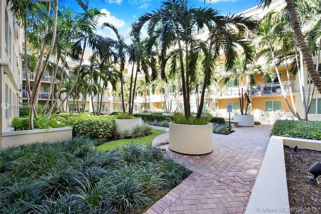 7350 SW 89th St 1707S, Miami, FL 33156