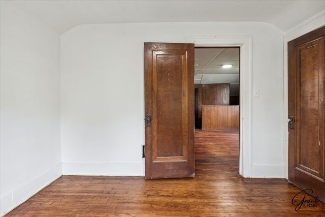 12328 Longview Street, Detroit, MI 48213