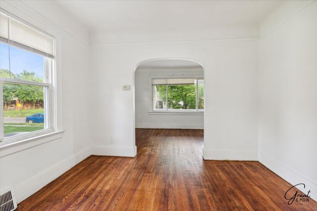 12328 Longview Street, Detroit, MI 48213