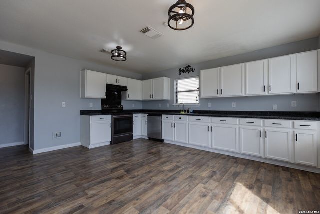 54 LONGLEAF CORAL, San Antonio, TX 78247