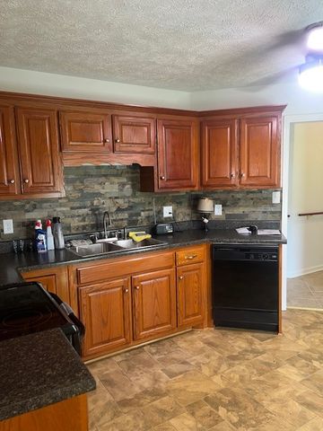 959 Sumerset Cir, Lewisburg, TN 37091