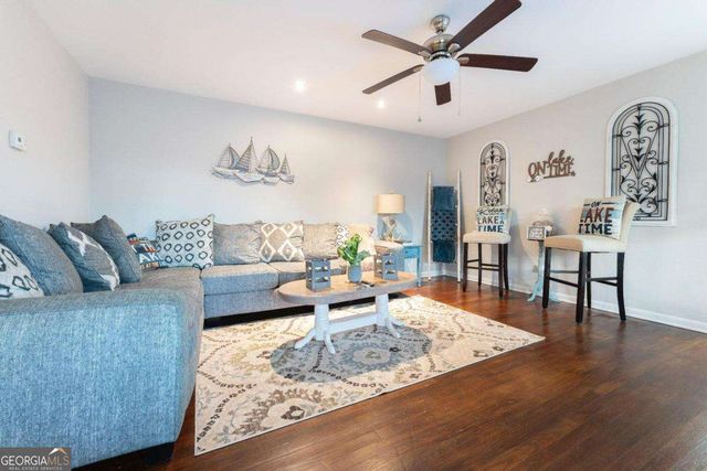 1286 Oak Hill Road, Covington, GA 30016