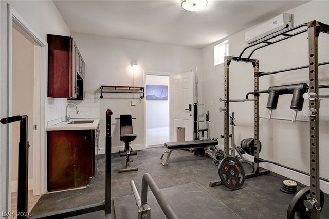 1077 Westminster Avenue, Las Vegas, NV 89119