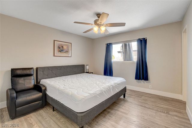 1077 Westminster Avenue, Las Vegas, NV 89119
