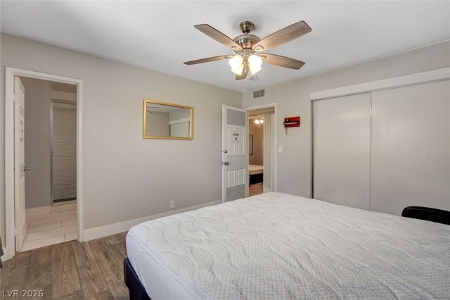 1077 Westminster Avenue, Las Vegas, NV 89119