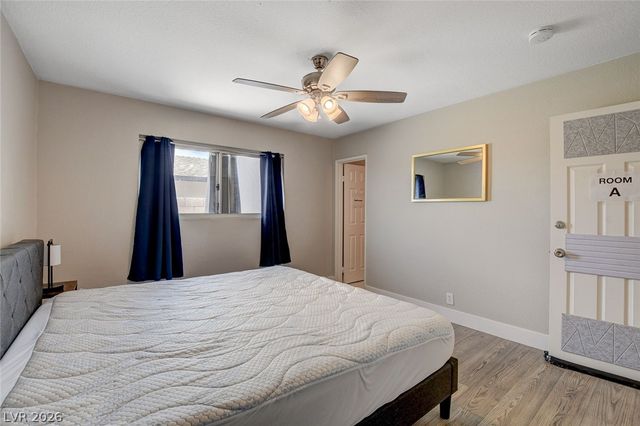 1077 Westminster Avenue, Las Vegas, NV 89119