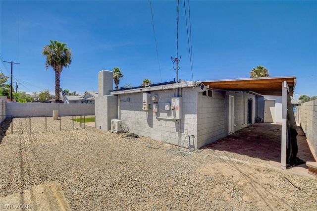 1077 Westminster Avenue, Las Vegas, NV 89119