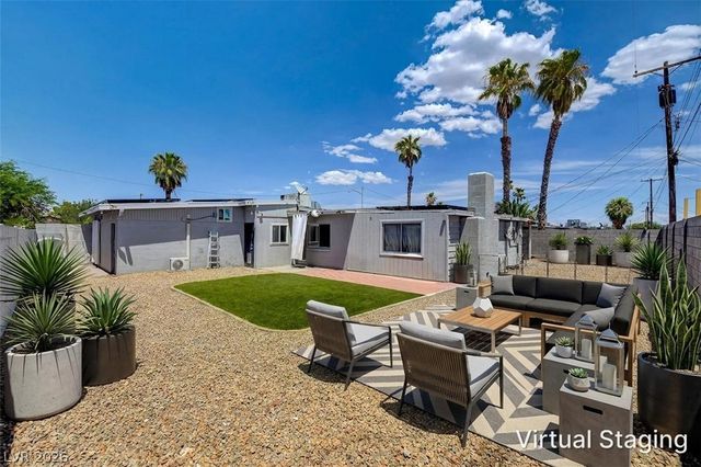 1077 Westminster Avenue, Las Vegas, NV 89119