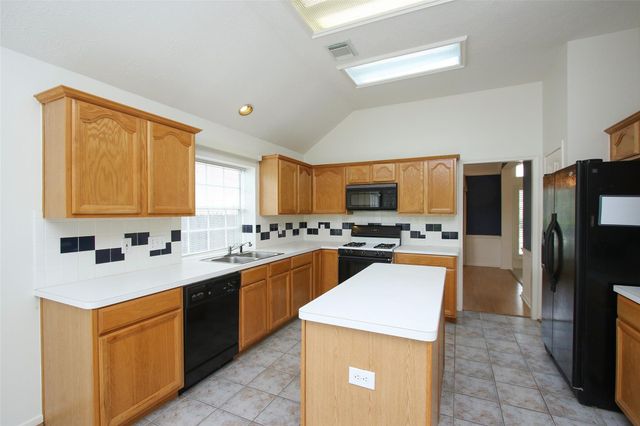 9822 Therrell Drive, Houston, TX 77064