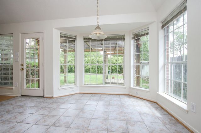 9822 Therrell Drive, Houston, TX 77064