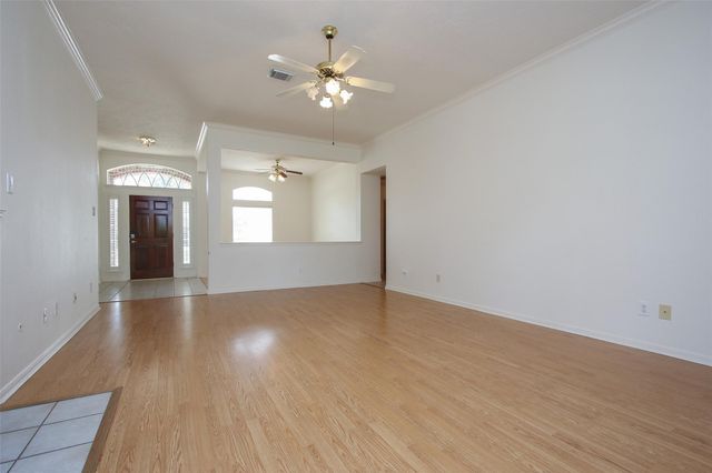 9822 Therrell Drive, Houston, TX 77064