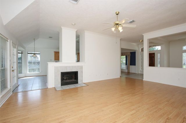 9822 Therrell Drive, Houston, TX 77064