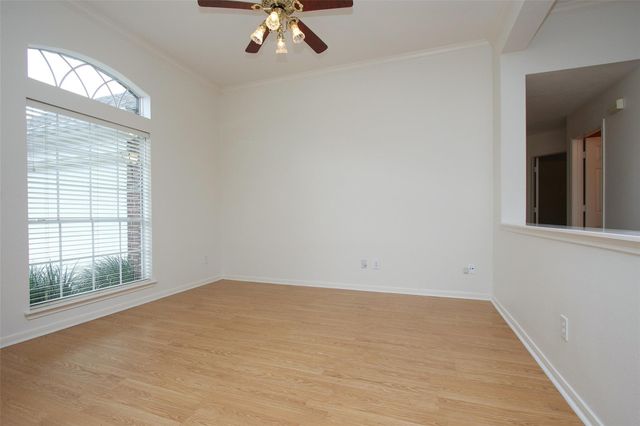 9822 Therrell Drive, Houston, TX 77064