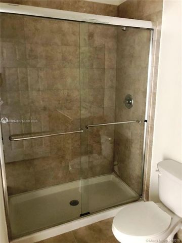 210 NW 109 Ave 215, Miami, FL 33172