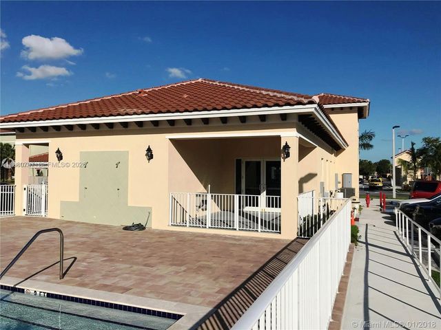 210 NW 109 Ave 215, Miami, FL 33172