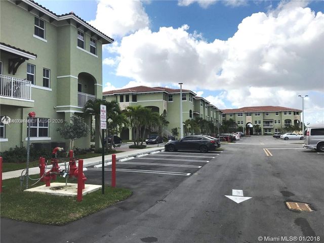 210 NW 109 Ave 215, Miami, FL 33172