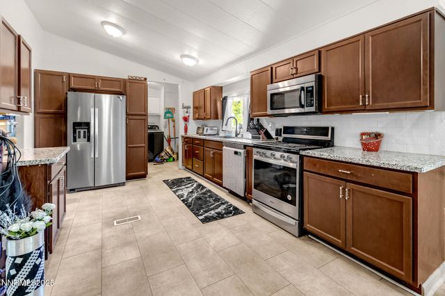 22 Ave De La Couleurs, Sparks, NV 89434