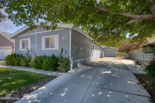 22 Ave De La Couleurs, Sparks, NV 89434