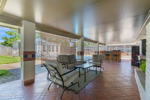 703 Evergreen Drive, New Iberia, LA 70563