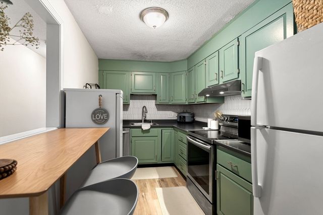440 North Ave 191, Haverhill, MA 01830