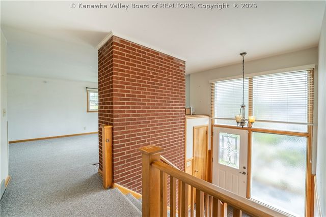 2013 Huber Road, Charleston, WV 25314