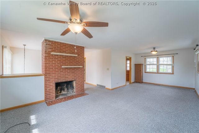 2013 Huber Road, Charleston, WV 25314
