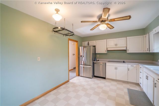 2013 Huber Road, Charleston, WV 25314