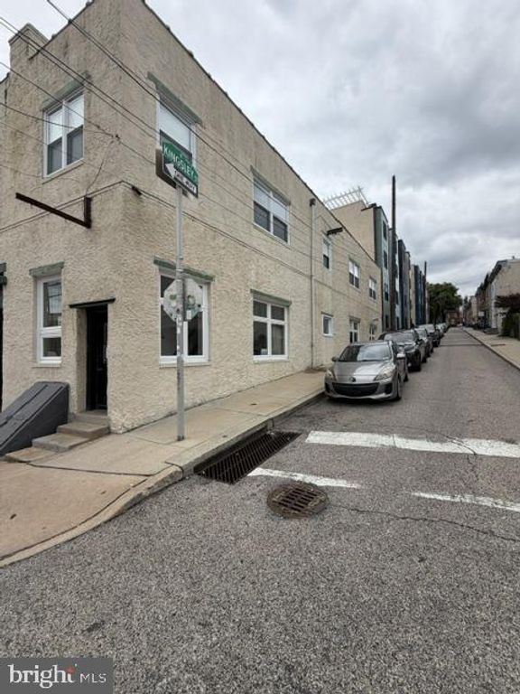 4047 CRESSON ST, PHILADELPHIA, PA 19127 — exterior