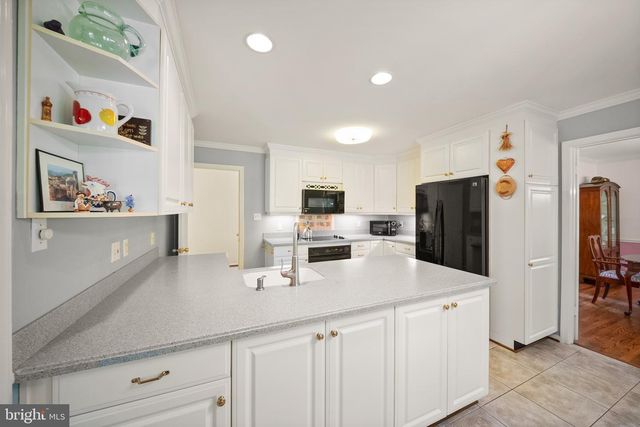 3422 TILTON VALLEY DR, Fairfax, VA 22033
