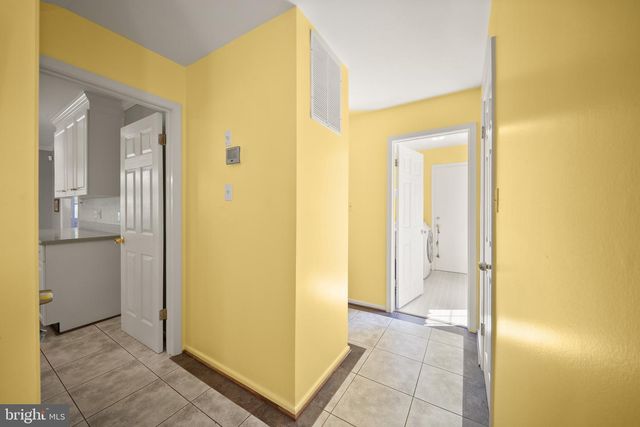 3422 TILTON VALLEY DR, Fairfax, VA 22033