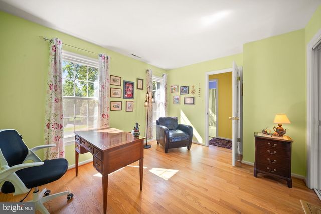 3422 TILTON VALLEY DR, Fairfax, VA 22033