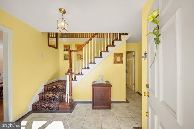 3422 TILTON VALLEY DR, Fairfax, VA 22033
