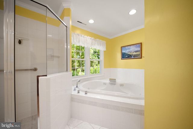 3422 TILTON VALLEY DR, Fairfax, VA 22033