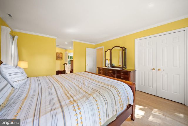 3422 TILTON VALLEY DR, Fairfax, VA 22033