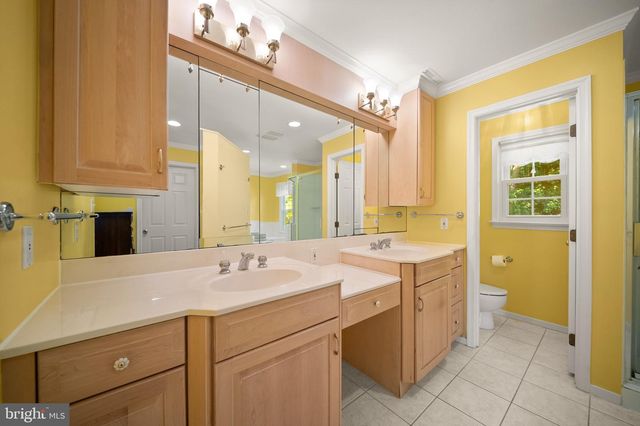 3422 TILTON VALLEY DR, Fairfax, VA 22033