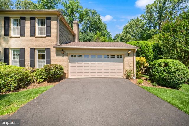 3422 TILTON VALLEY DR, Fairfax, VA 22033