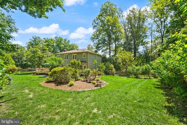 3422 TILTON VALLEY DR, Fairfax, VA 22033