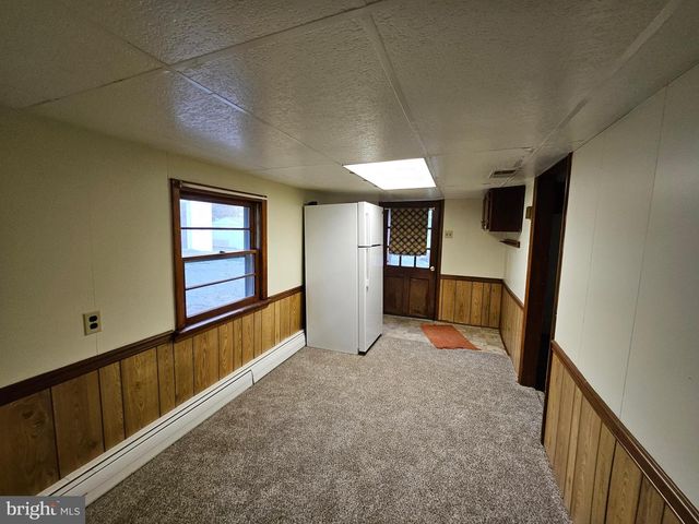 3424 PAPERMILL RD, Winchester, VA 22602