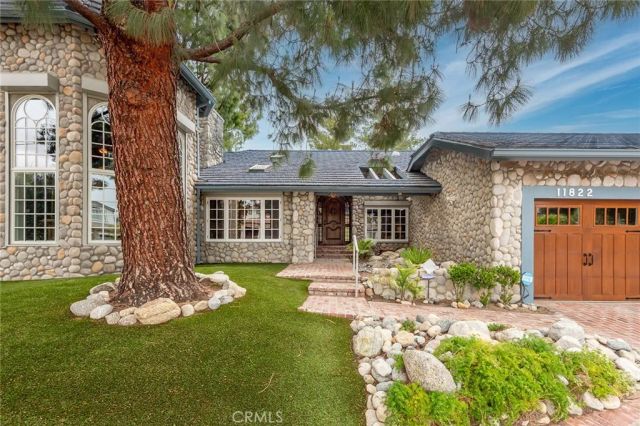 11822 Zelzah, Granada Hills, CA 91344