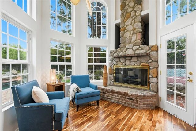 11822 Zelzah, Granada Hills, CA 91344